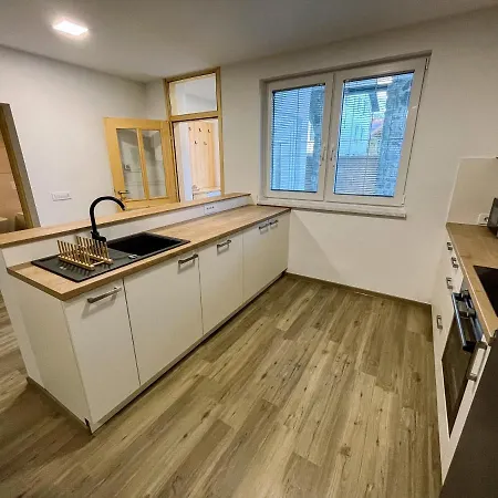Apartment Neli *