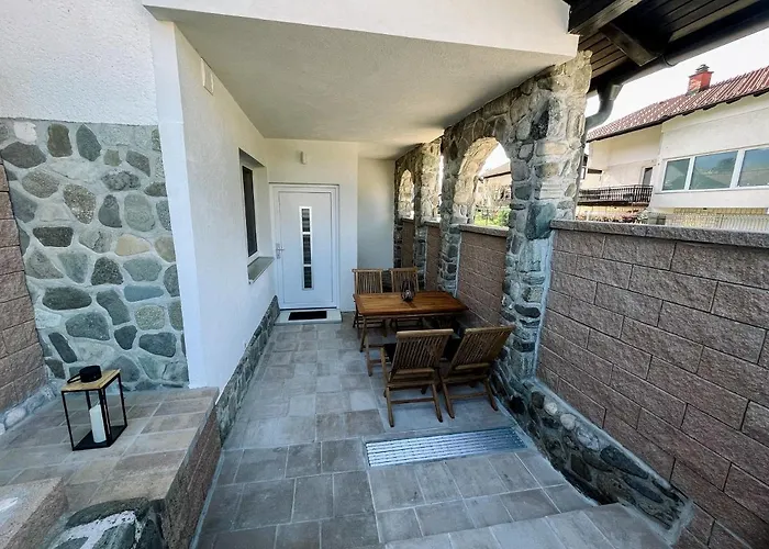 Neli Recica ob Savinji